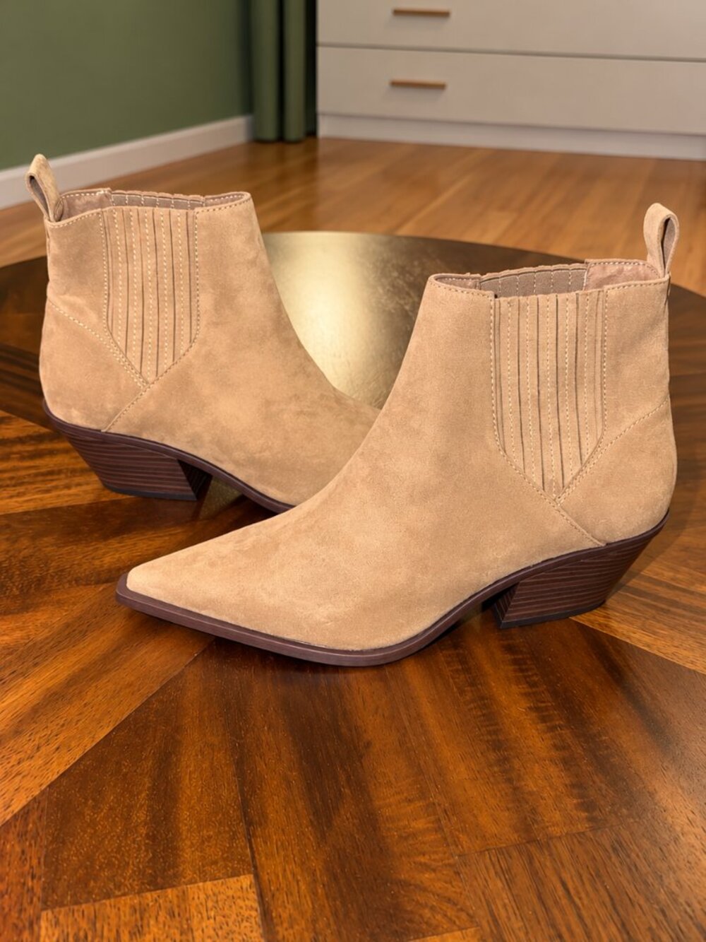 H&M Beige Suede Look Western Cowboy Ankle Boots Size 8 - Picture 2 of 3